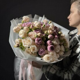 Премиум букет из кустовой розы
