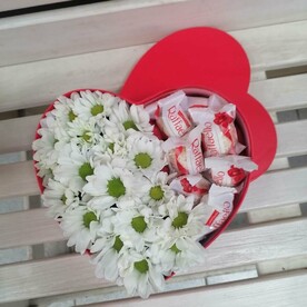 Коробка Цветы и сладости