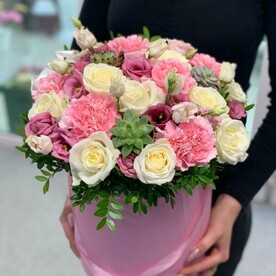 Цветы в коробке "Блаженство"