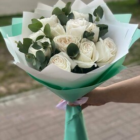 Букет из пионовидных роз