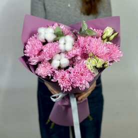 Хризантема кустовая, Хлопок, Лизиантус Эустома, Эвкалипт, Дизайнерская упаковка