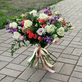 Эвкалипт, Лизиантус Эустома, Роза, Маттиола, Роза кустовая, Питтоспорум