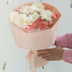 Гвоздика розовая, Хризантема кустовая белая, Пл