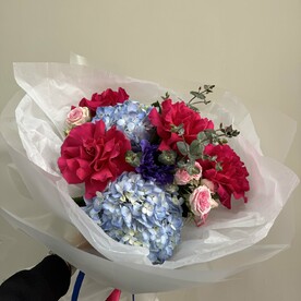 Гортензия Гидрангия, Роза, Анемон, Роза кустовая, Эвкалипт, Упаковка