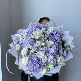 Роза аваланч, Маттиола, Роза кустовая, Гортензия, Дизайнерская упаковка