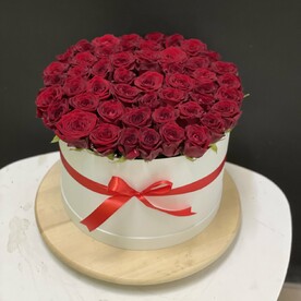 Роза, Флористическая губка, Шляпная коробка