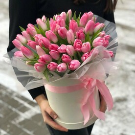 Роза в шляпной коробке