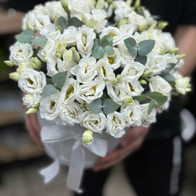 Лизиантус Эустома шт, Эвкалипт шт, Коробка шт, Флористическая губка шт, шт