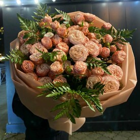 Роза леди бомбастик, Зелень, Дизайнерская упаковка, Открытка