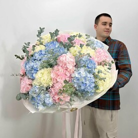 Гортензия, Эвкалипт, Дизайнерская упаковка, Открытка