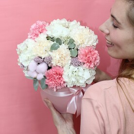 Диантус, Эвкалипт, Гортензия, Хлопок, Шляпная коробка, Оазис