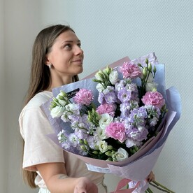 Лизиантус Эустома, Диантус, Писташ, Маттиола, Дизайнерская упаковка