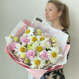 Ромашка шт, Ромашка шт, Гвоздика одноголовая шт, Хризантема одноголовая шт, Лизиантус Эустома шт, Упаковка шт, шт