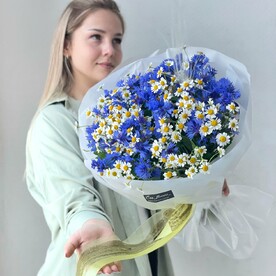 Ромашки и васильки- чудесный летний букет