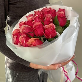 Роза Кения 19