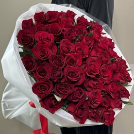 Красные розы 51