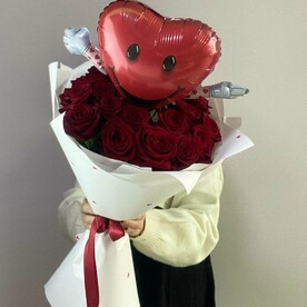 Букет роза с сердечком