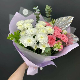 Дуо-букет с хризантемой и диантусами