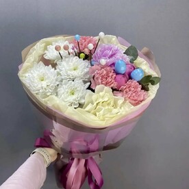 Букет "Весеннее пробуждение" с пионом