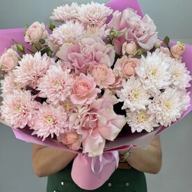 «Рафаэлка» букет из кустовой хризантемы