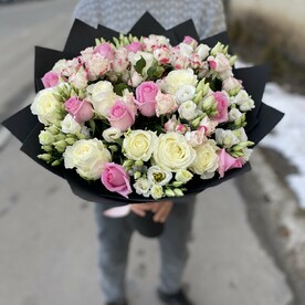Роза ревивал, Роза аваланч, Лизиантус Эустома, Роза рефлекс, Дизайнерская упаковка
