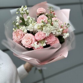 Роза мадам бомбастик, Маттиола, Пленка матовая