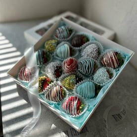 Клубника в шоколаде 17 ягод