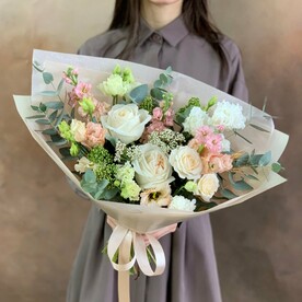 Скиммия, Лизиантус Эустома, Пистация, Эвкалипт, Маттиола, Роза вайт охара, Колосья, Озотамнус, Роза бомбастик, Бумага
