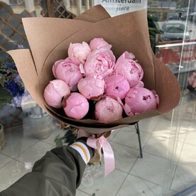 Букет из 11 нежных Пионов 💕