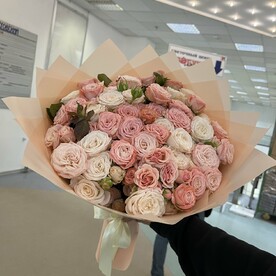 Букет Пионовидных Роз Бомбастик