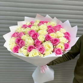 Нежный букет 51 Роза микс