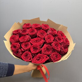 Букет из 25 красных роз 🌹