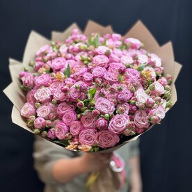 Роза пионовидная кустовая, Альстромерия, Дизайнерская упаковка
