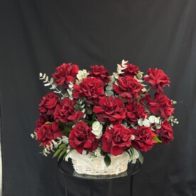 Роза французская шт, Эвкалипт бэби блу шт, Корзина плетеная шт, Флористическая губка шт, шт