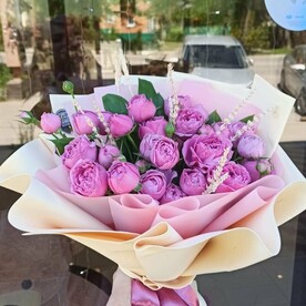 Роза кустовая, Стильная упаковка
