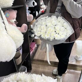 Букет из кустовых хризантем