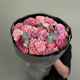 Диантус, Роза пионовидная, Эвкалипт, Дизайнерская упаковка
