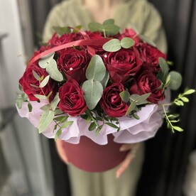 Розы в коробке Шик