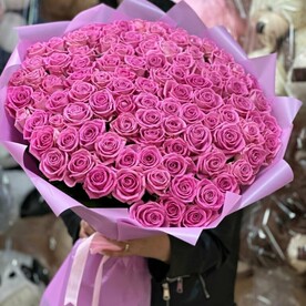 Букет из 101 розовых роз