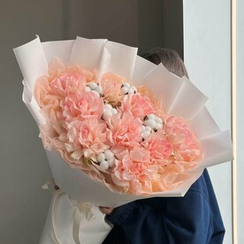 Букет из ажурных роз