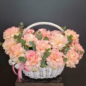 Корзина с французской розой