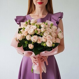Роза пионовидная кустовая