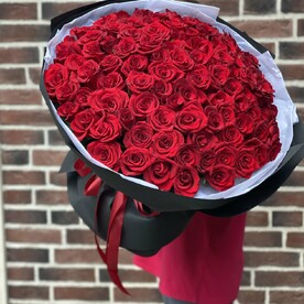 101 black rose