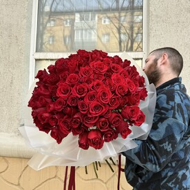 101 красная роза