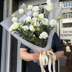 Букет из 9 эустом "Салли"