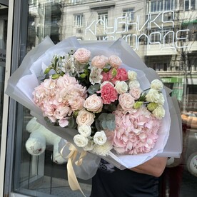 Сборный букет "Рэйчел"
