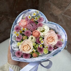 Сердечко с ранункулюсом