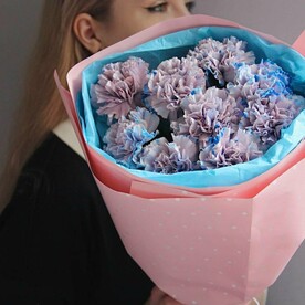 Букет из розово-голубых диантусов