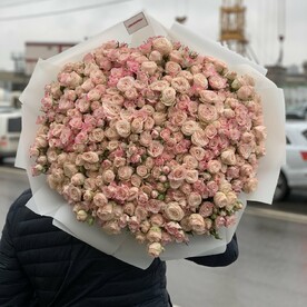 Пионовидные розы