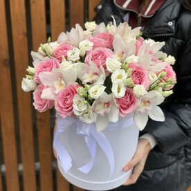 Цветы в коробке